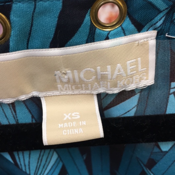 SOLD-Michael Kors Poncho Style Top -XS - Picture 7 of 8